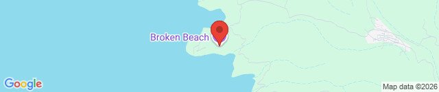 Пляж  Broken Beach