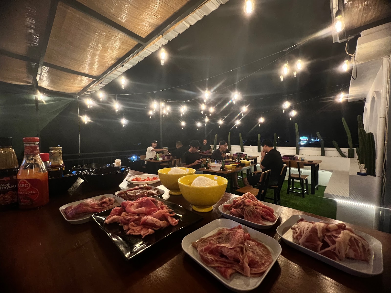 ресторан Seoulful Grill & Rooftop Bar 1