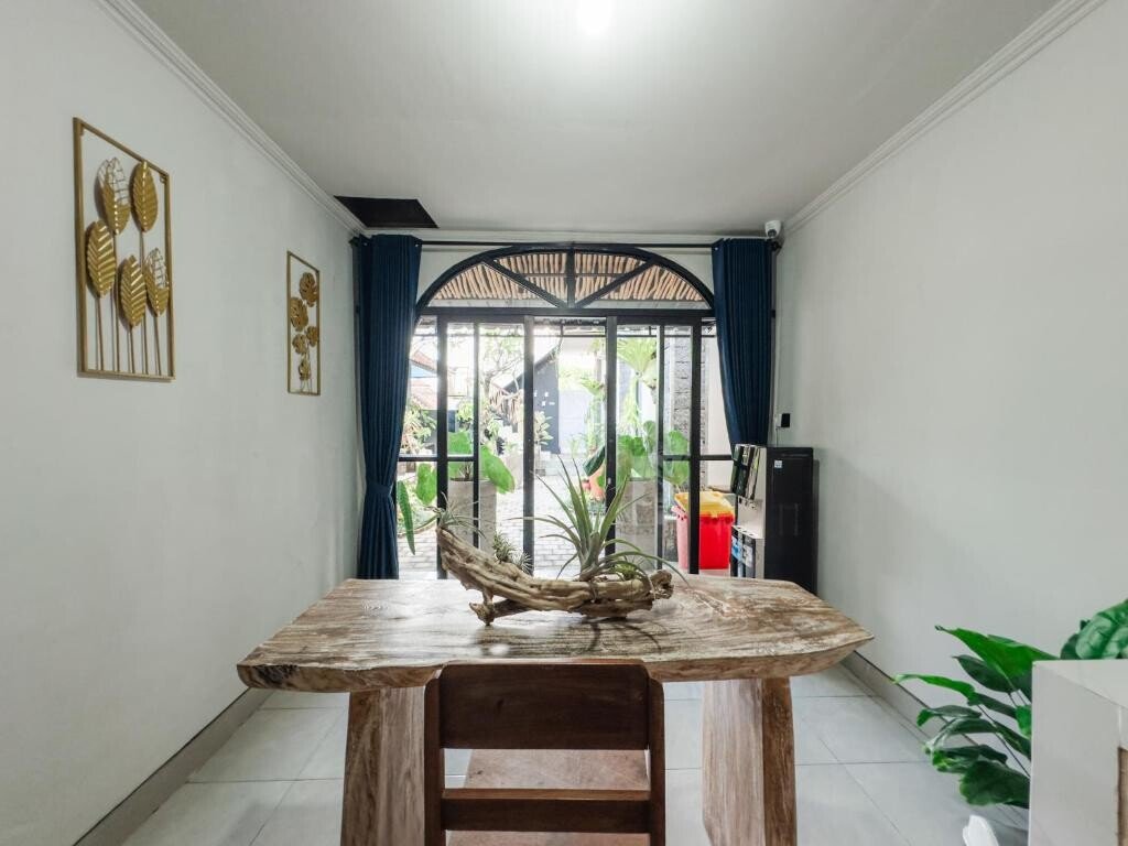 Komposbali & Nandana Guest House Ubud