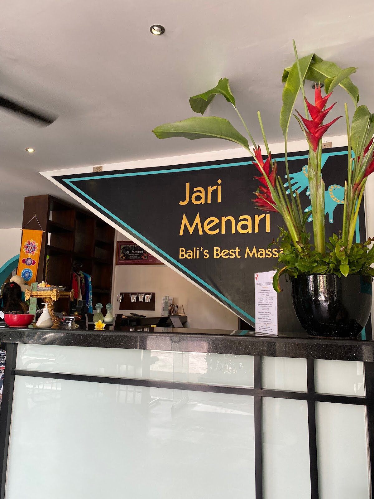 Jari Menari