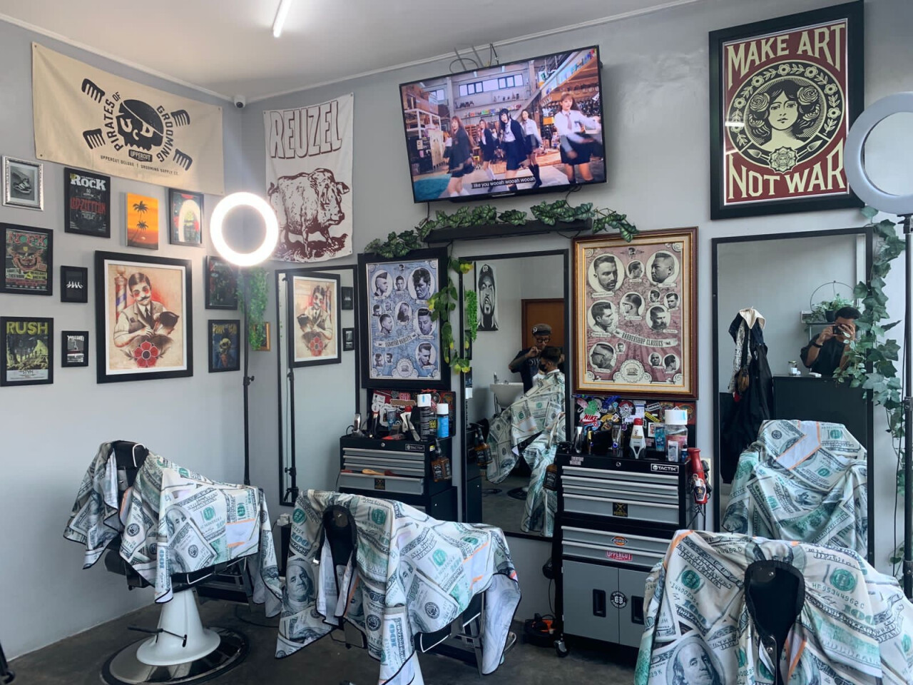HeadBang Barbershop