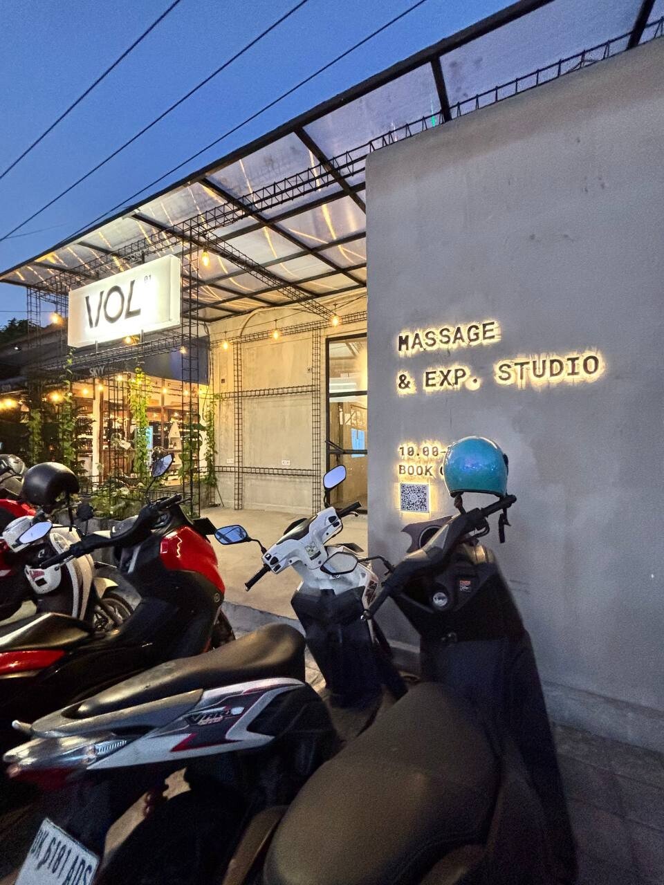 VOL MASSAGE & EXP. STUDIO