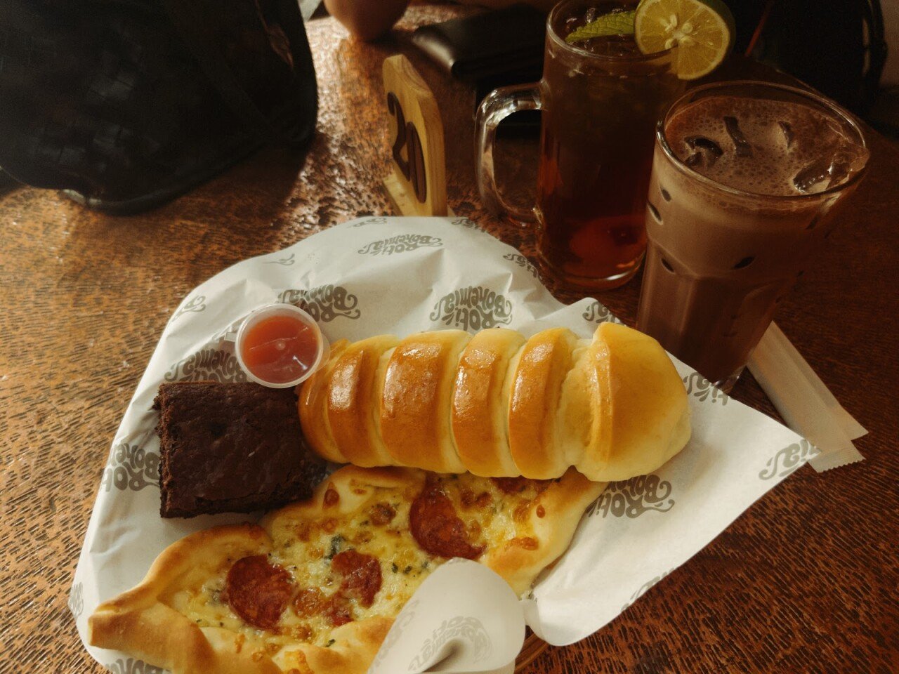 Roti Bohemia Nyuh Kuning