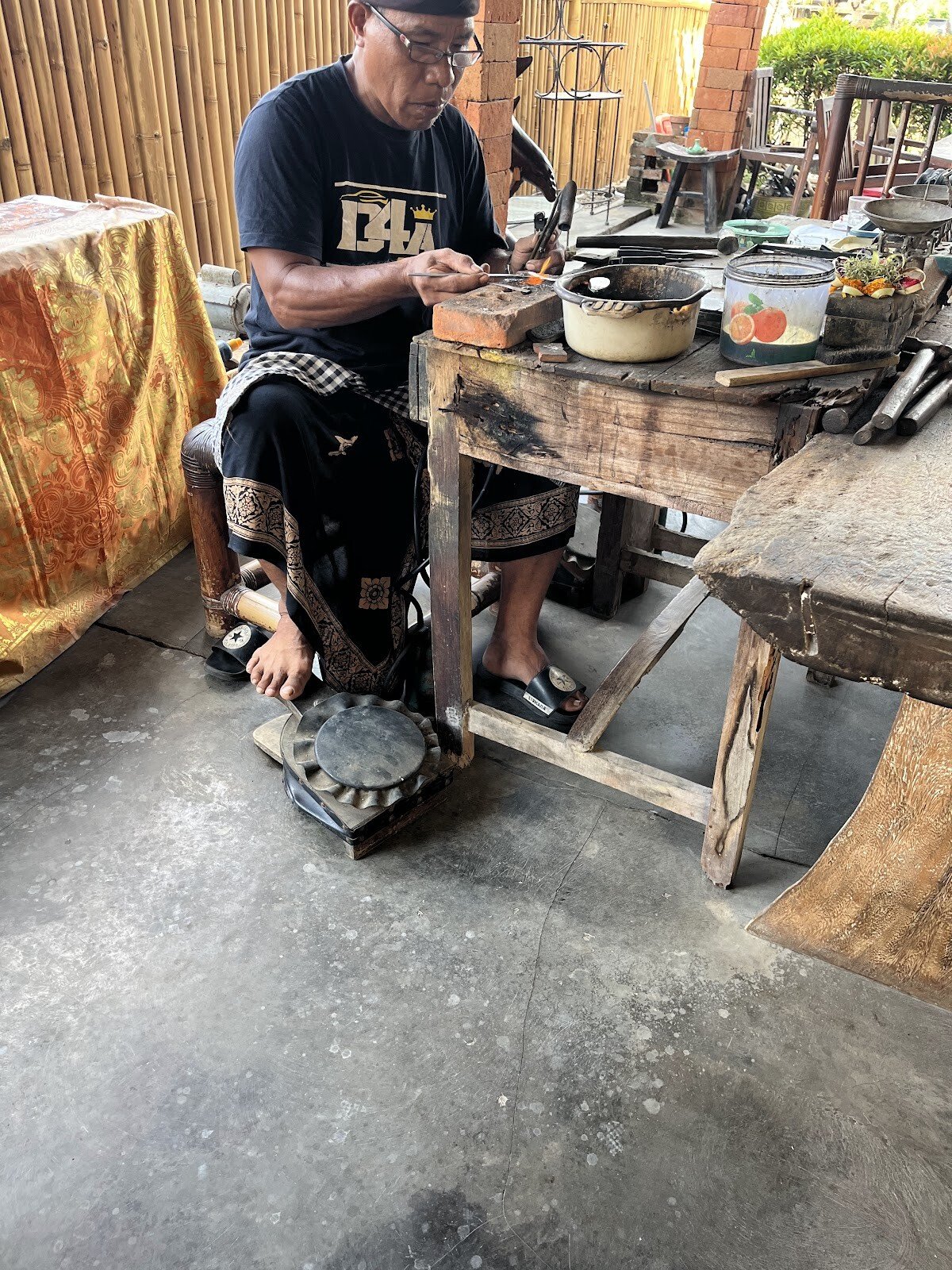 WS Art Studio Balinese Handicrafts