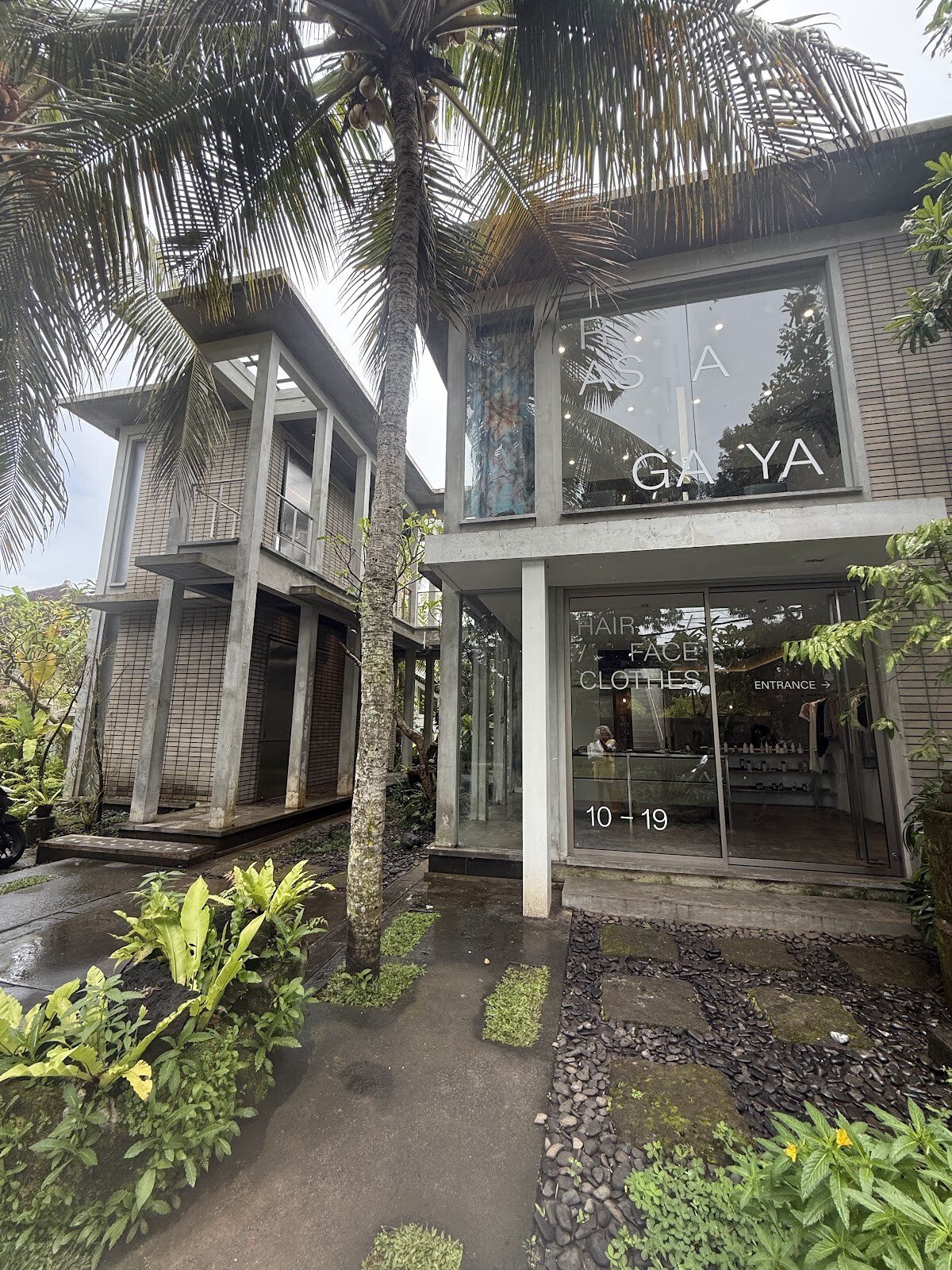 Hair Salon & Facial Spa