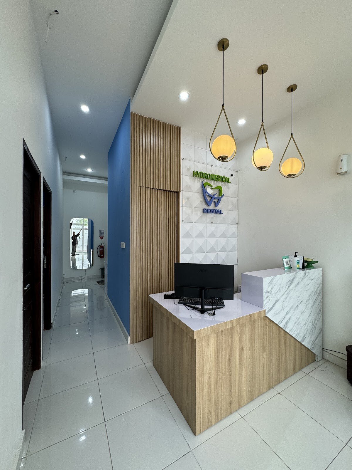 Hydro Medical Dental Care Batu Bolong - Dentist|Teeth Whitening|Teeth Scaling|Tooth Filling|Veneers Clinic Near Canggu