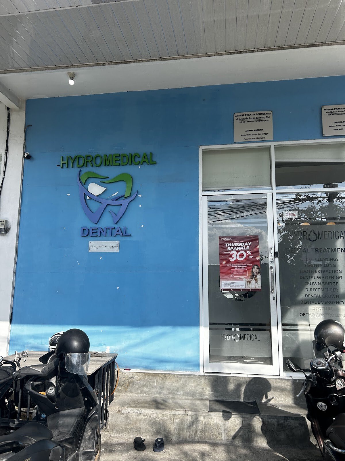 Hydro Medical Dental Care Batu Bolong - Dentist|Teeth Whitening|Teeth Scaling|Tooth Filling|Veneers Clinic Near Canggu