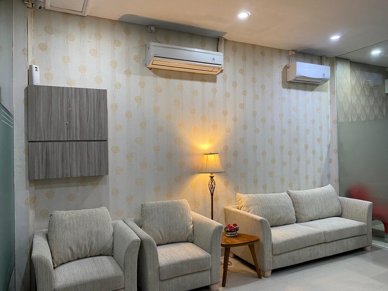 D2C Dental Care