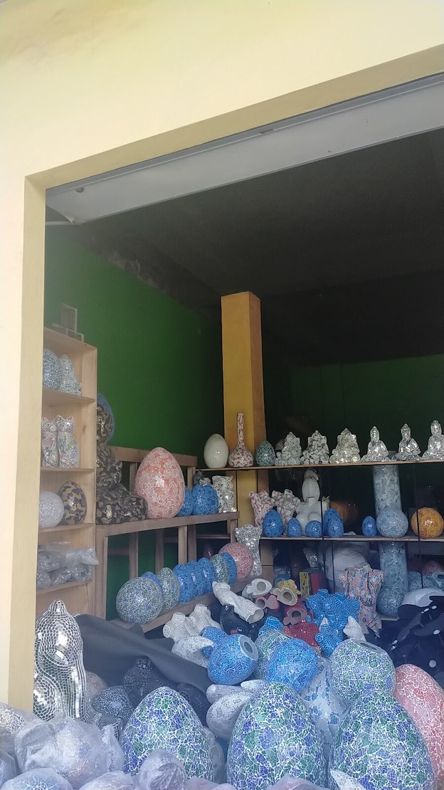 Pujer Art Shop