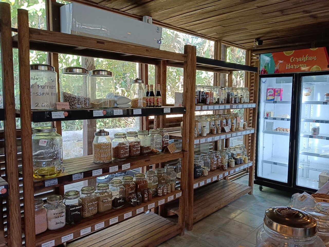 Mana Market