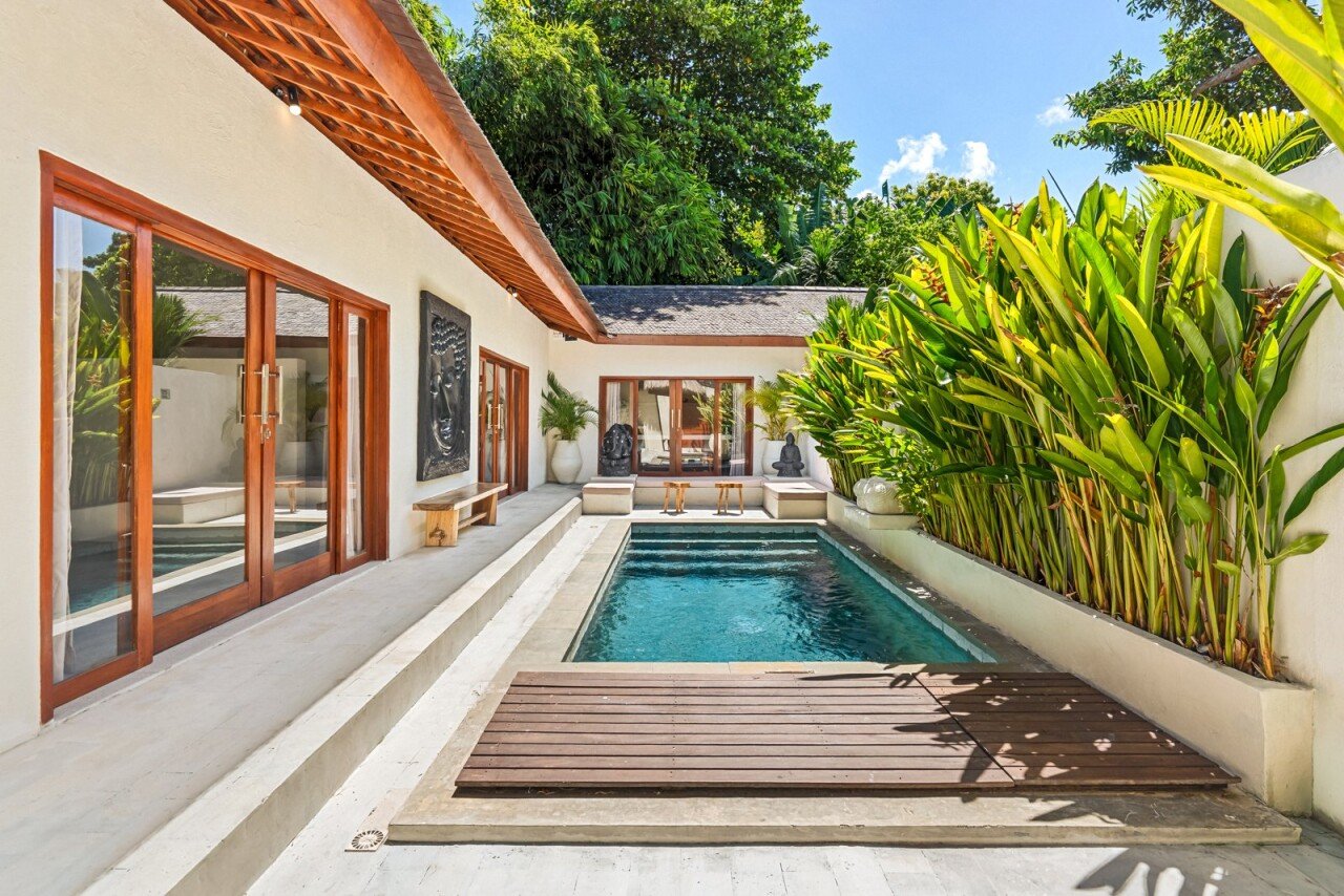 Вилла tropical villas — с частным бассейном и садом Кедонганан 120м² 3 спальни