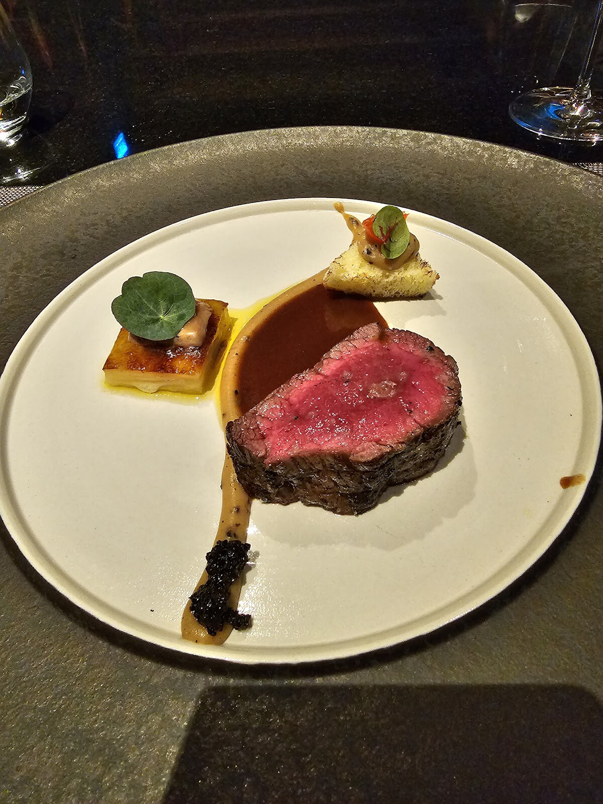 Koral: Bali’s First Aquarium Restaurant
