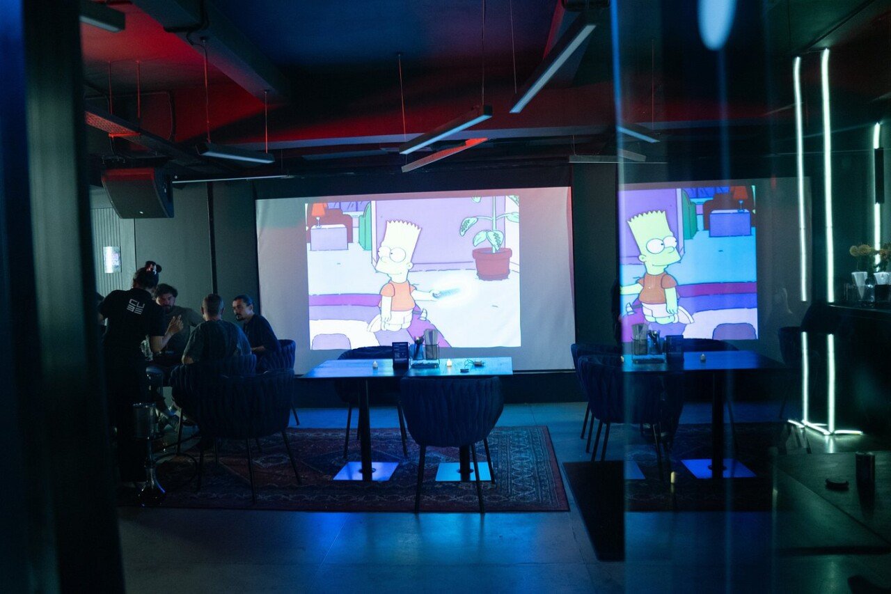 CUBE cafe-bar & PC club