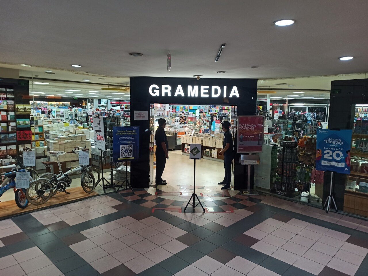 Gramedia Bali Duta Plaza