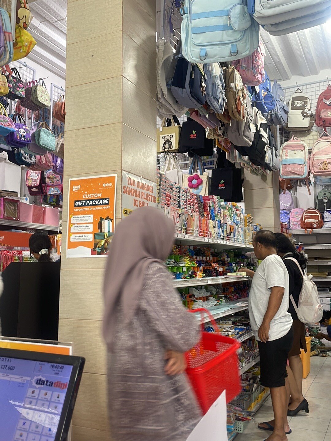 Nadhi Mart Kampial