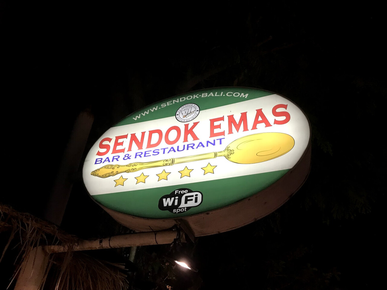 Apotek Kimia Farma 412 Seminyak 2