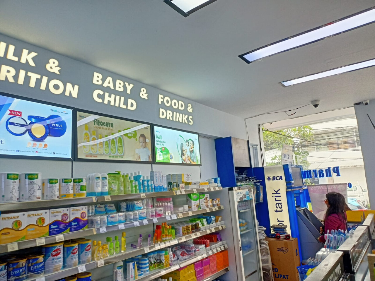 Apotek Kimia Farma 412 Seminyak 2