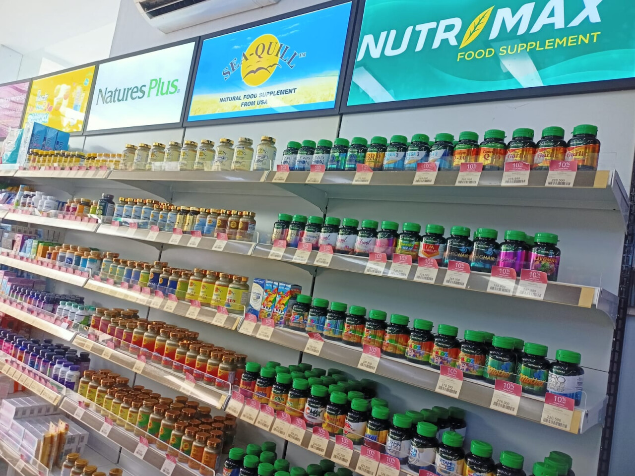 Apotek Kimia Farma 412 Seminyak 2