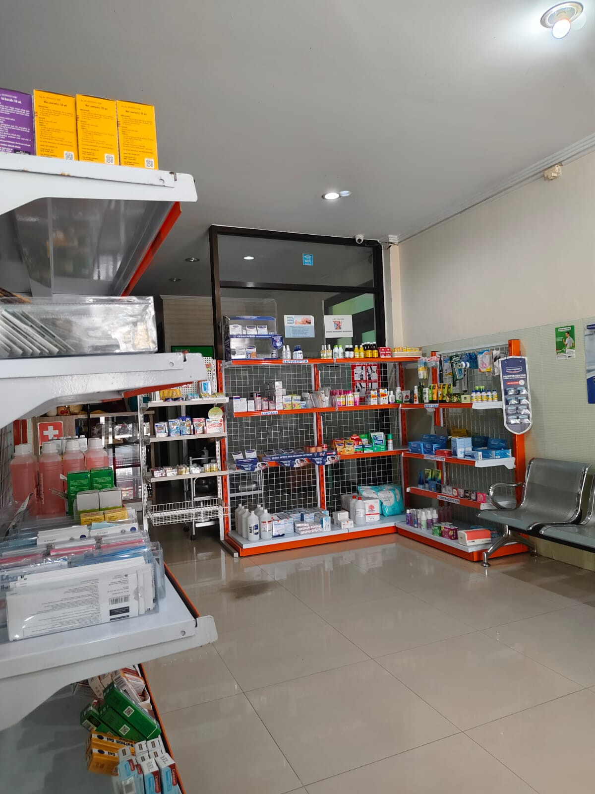 APOTEK SATRYA PHARMACY