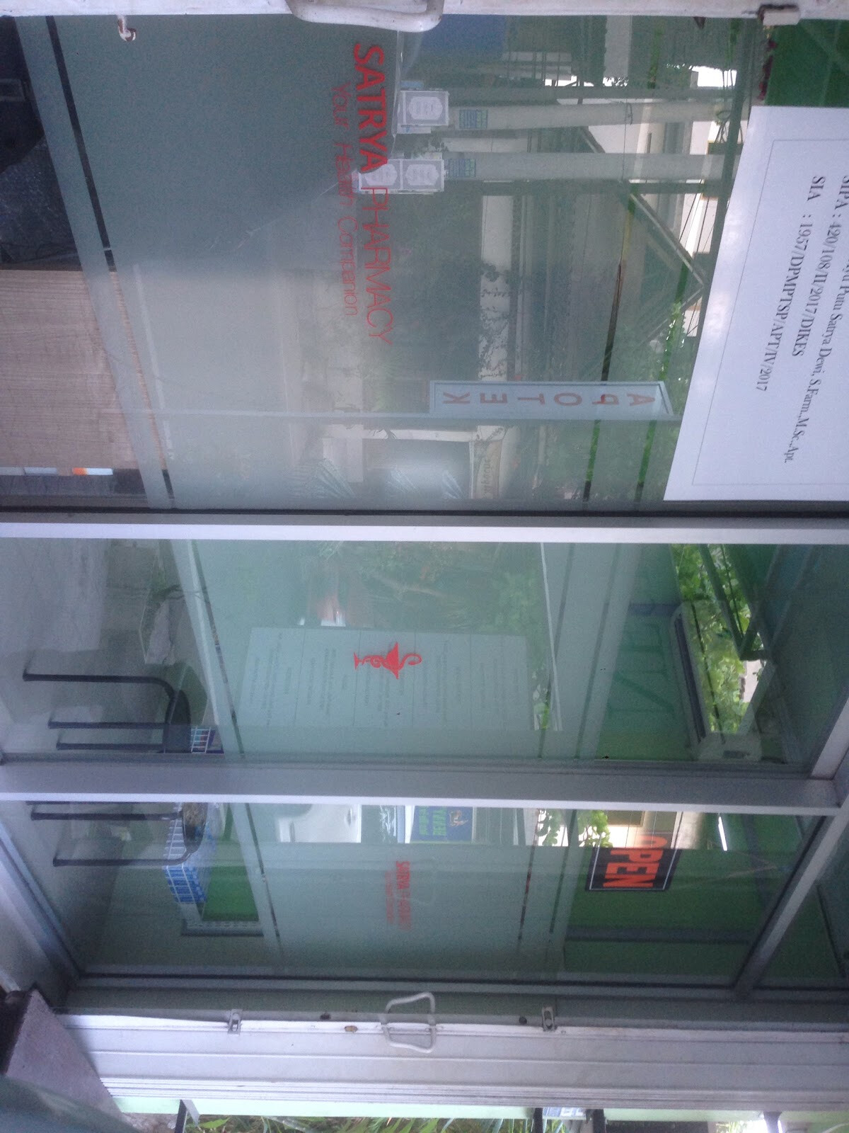 APOTEK SATRYA PHARMACY