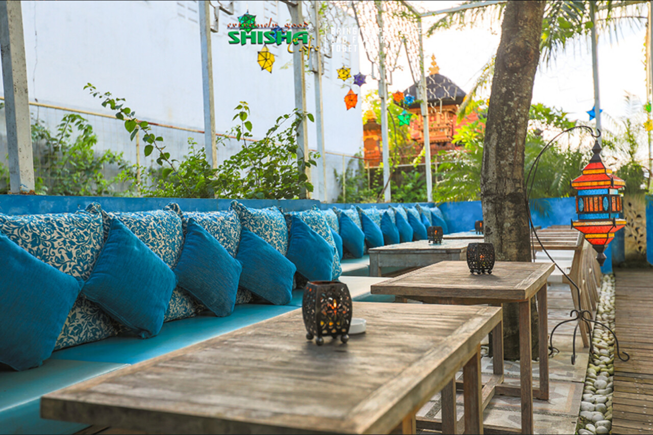 Shisha Cafe مطعم عربي/ شيشة