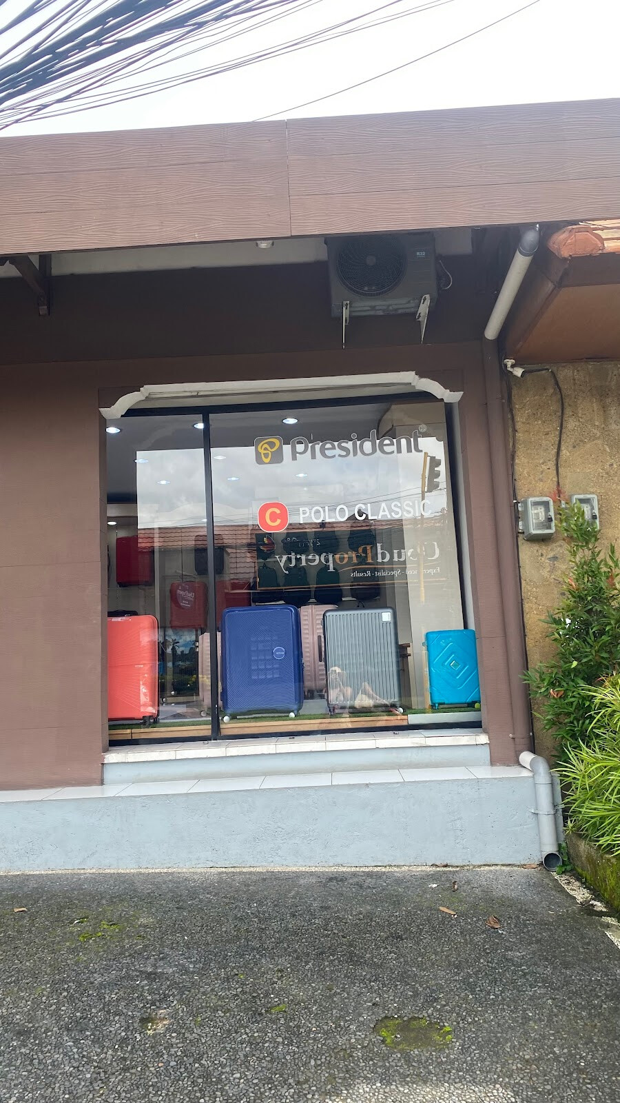 Bag Corner