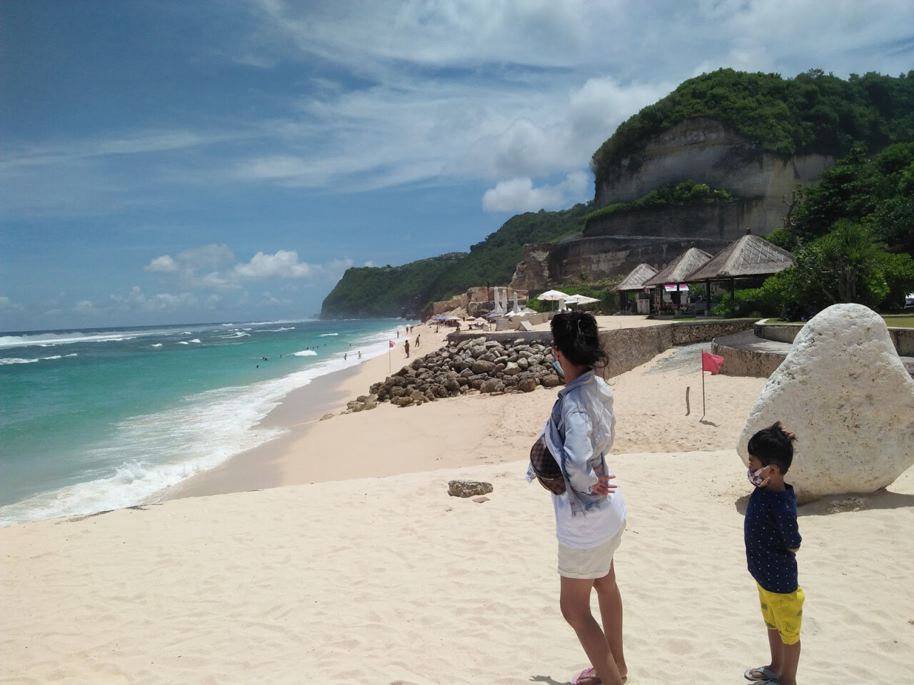 Пляж Меласти (Pantai Melasti)