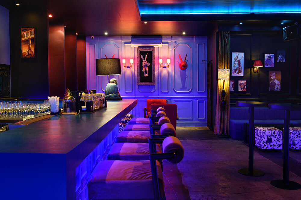 The Blue Door Bar, Club & Grill