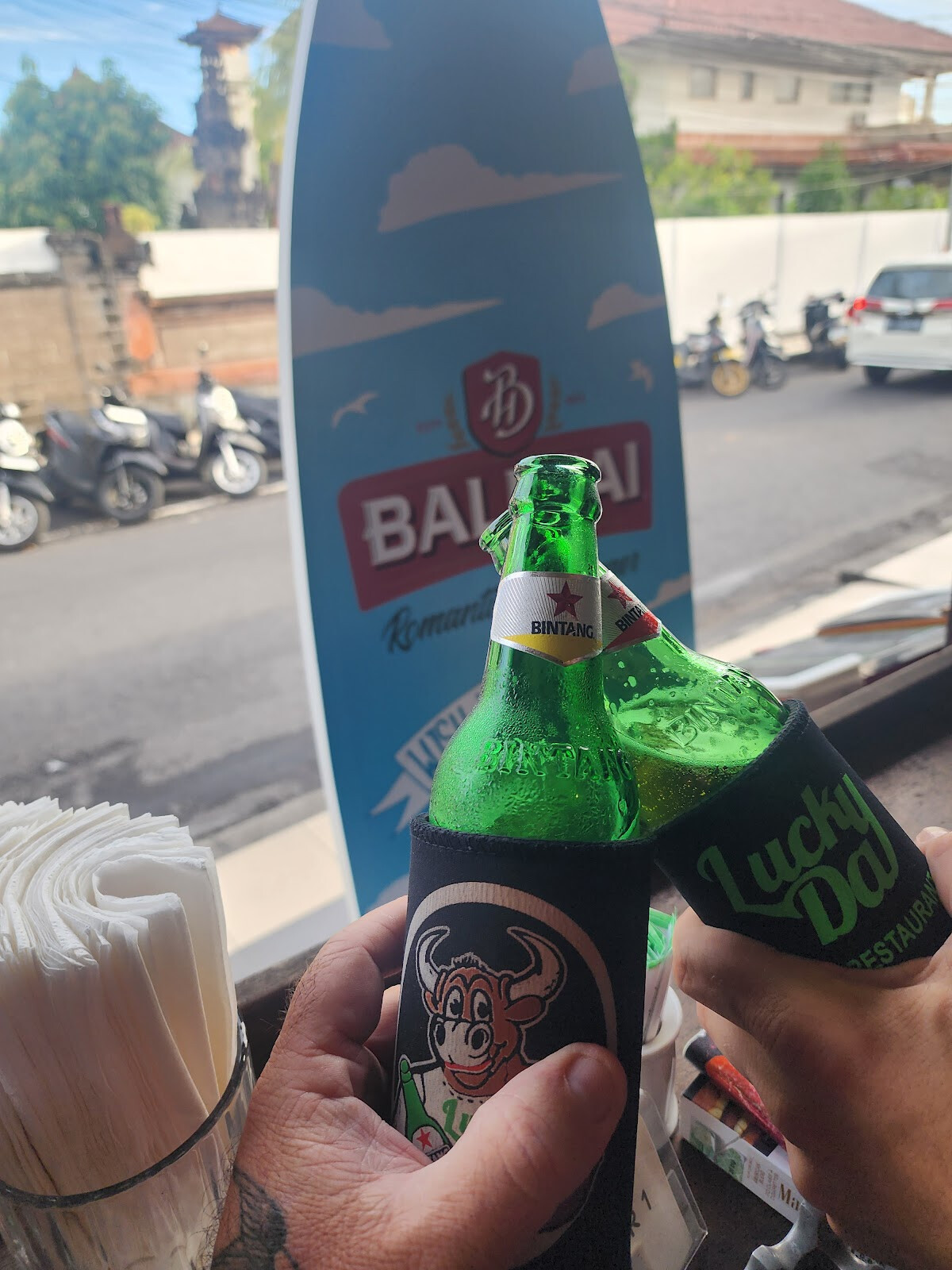 Lucky Day Sports Bar Bali