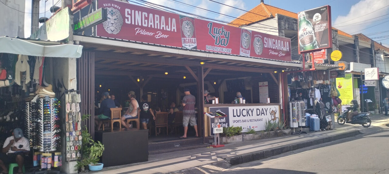 Lucky Day Sports Bar Bali