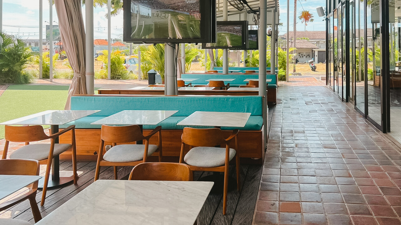 Legends - Bistro Bar & Sports