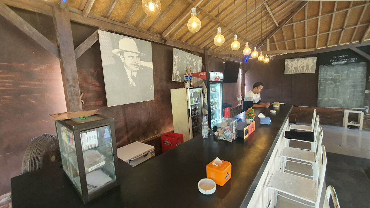Al Capone Billiards