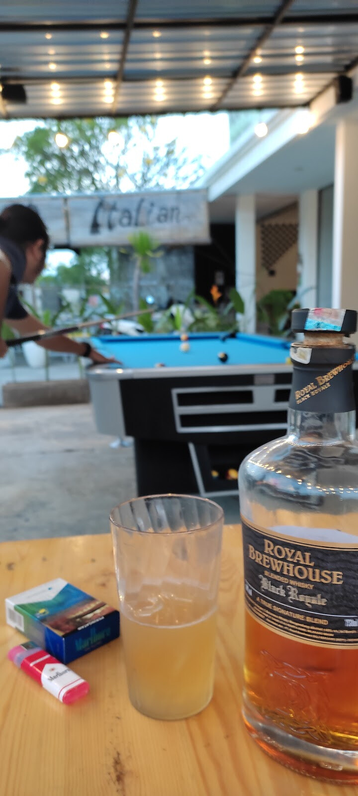 KNOCKOUT BAR, Бар на Бали