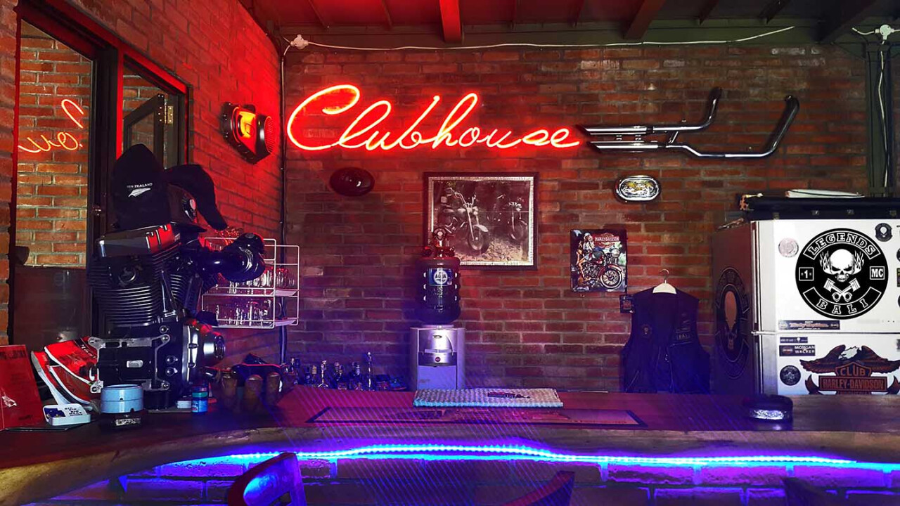 Clubhouse Steak Grill & Sports Bar