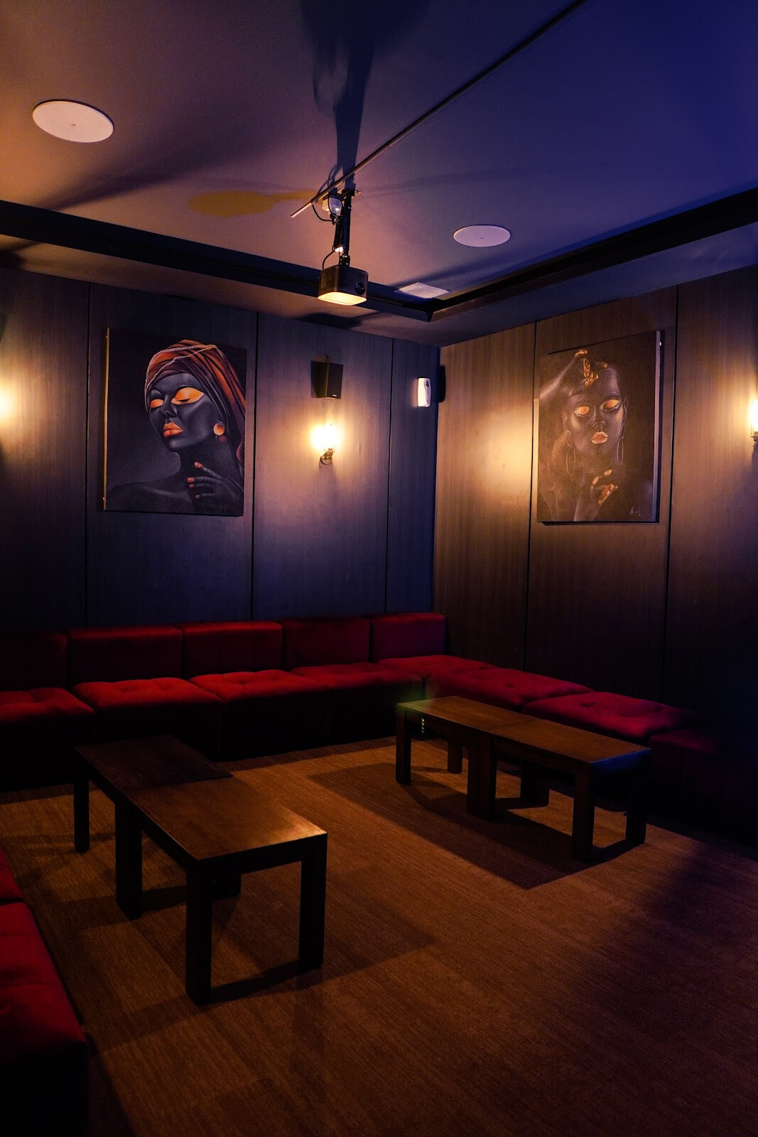 MediaFUN — Karaoke/Cinema Rooms