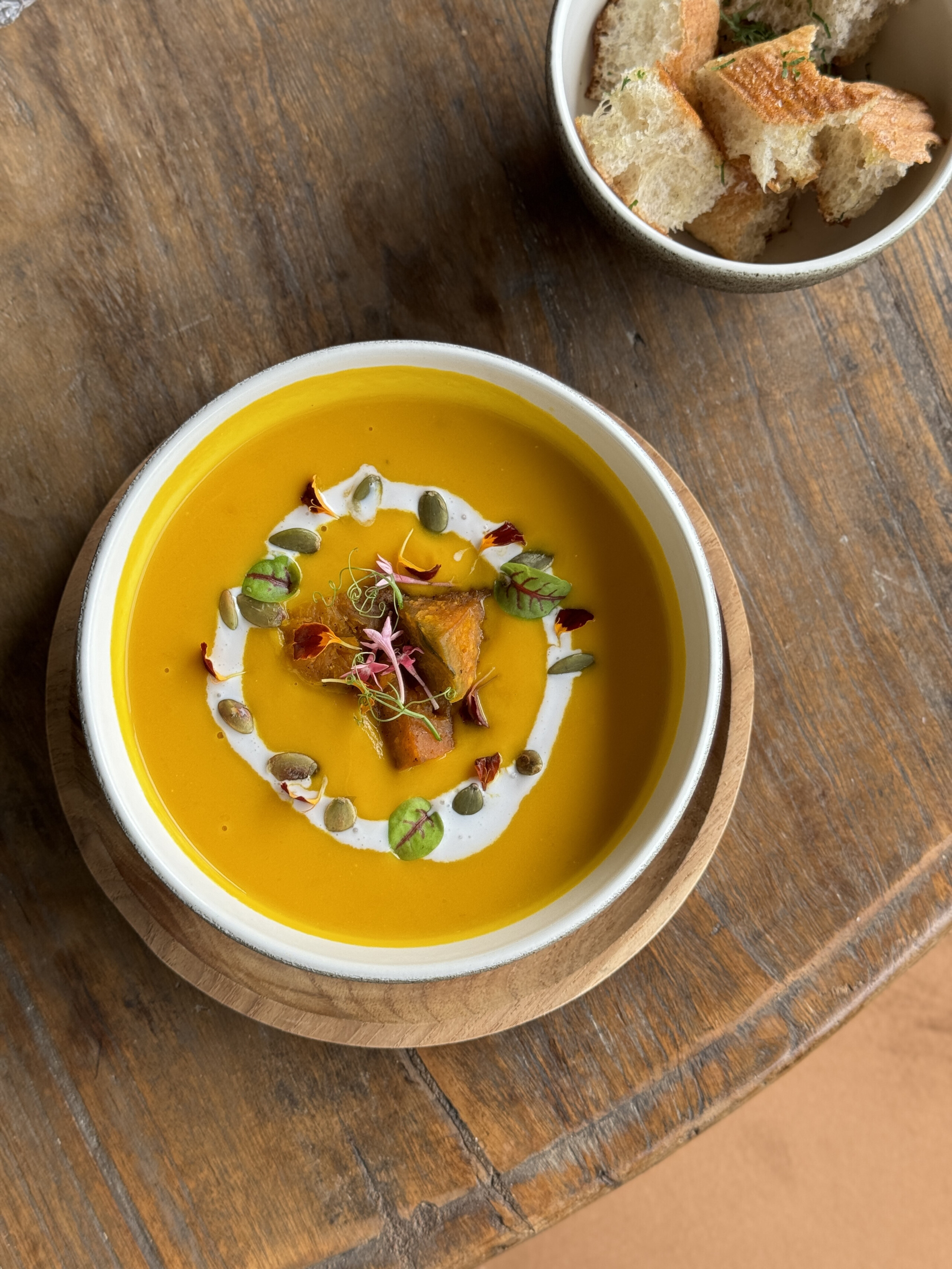 ShamanaMama Restaurant