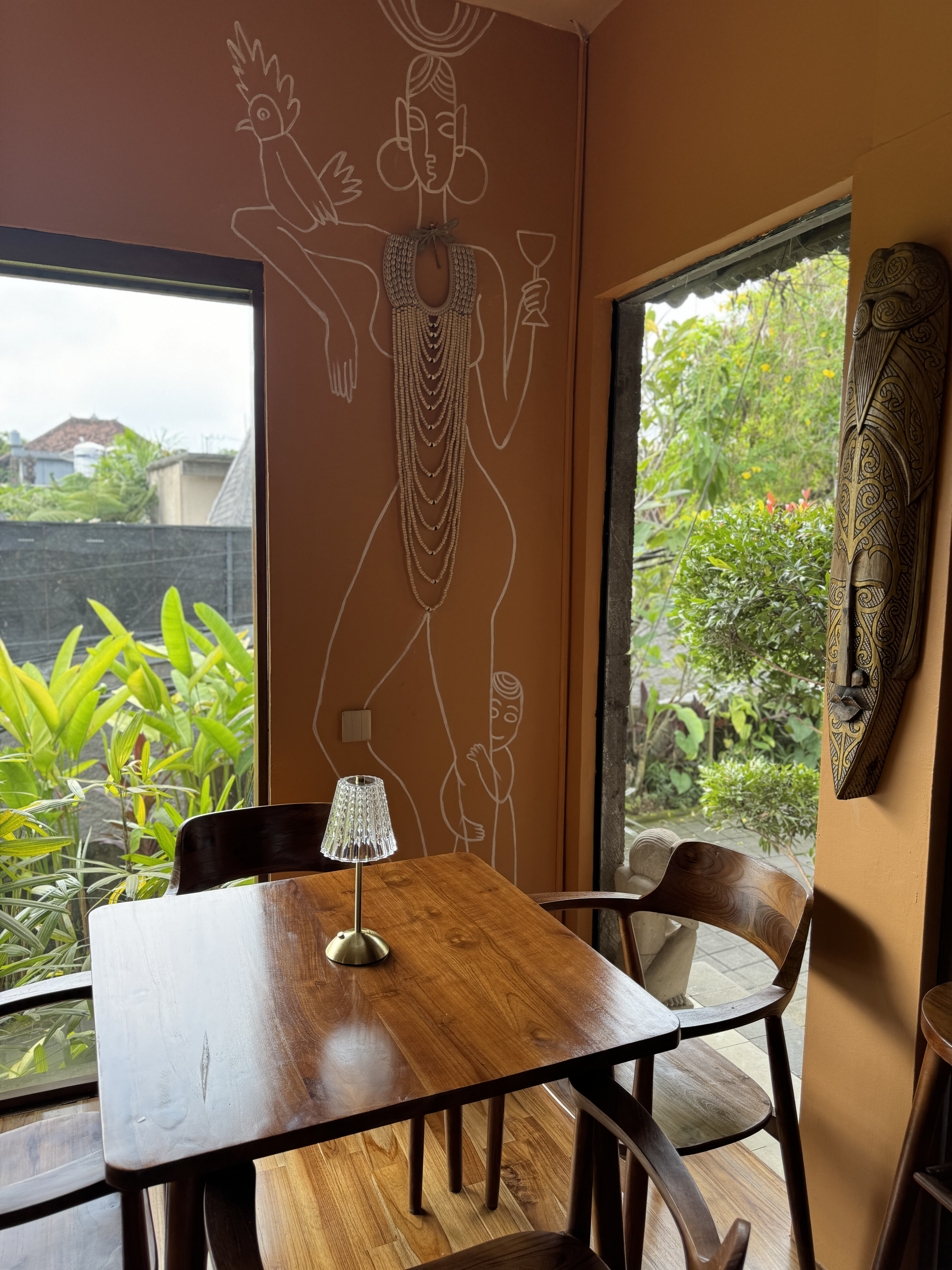 ShamanaMama Restaurant