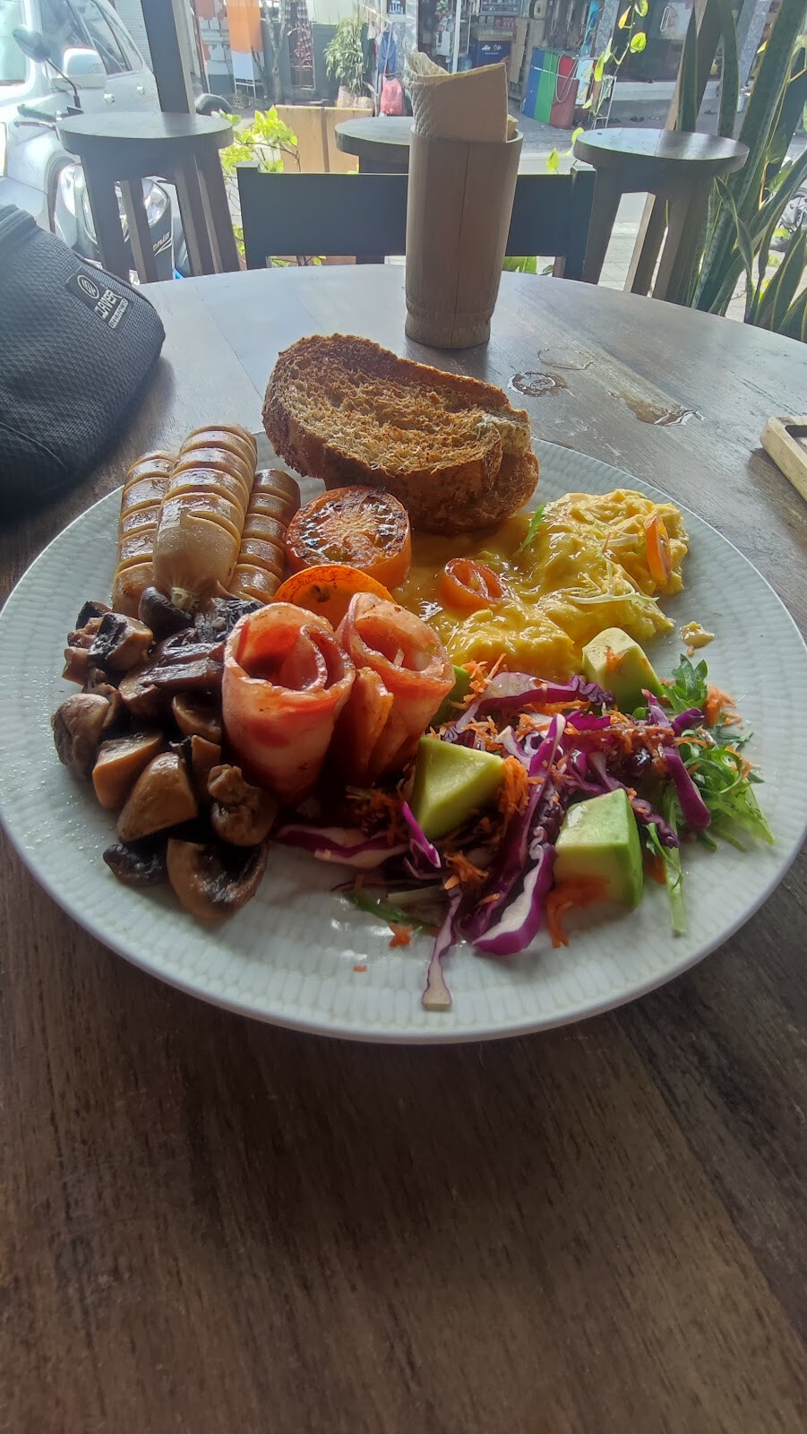 BALI BRUNCH
