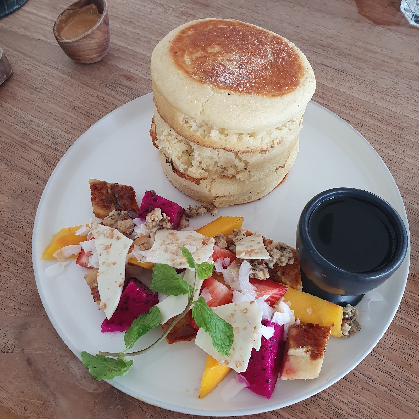 ресторан NOURISH CAFE ULUWATU