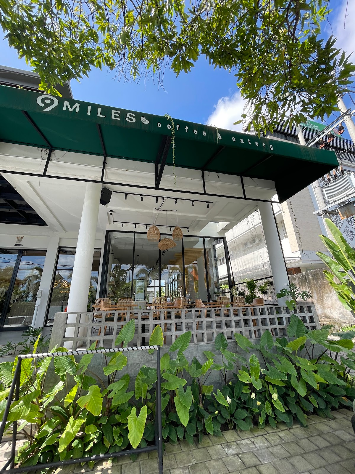 Nine Miles Coffee & Eatery