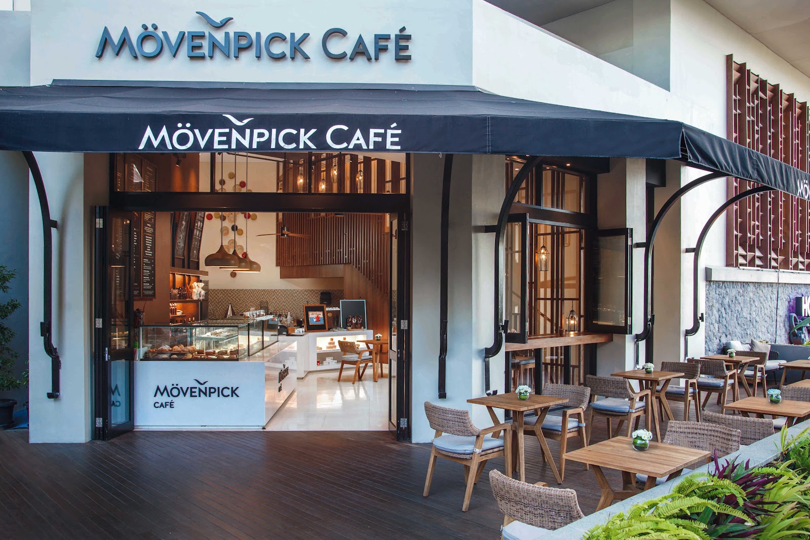 кафе Mövenpick Café 5