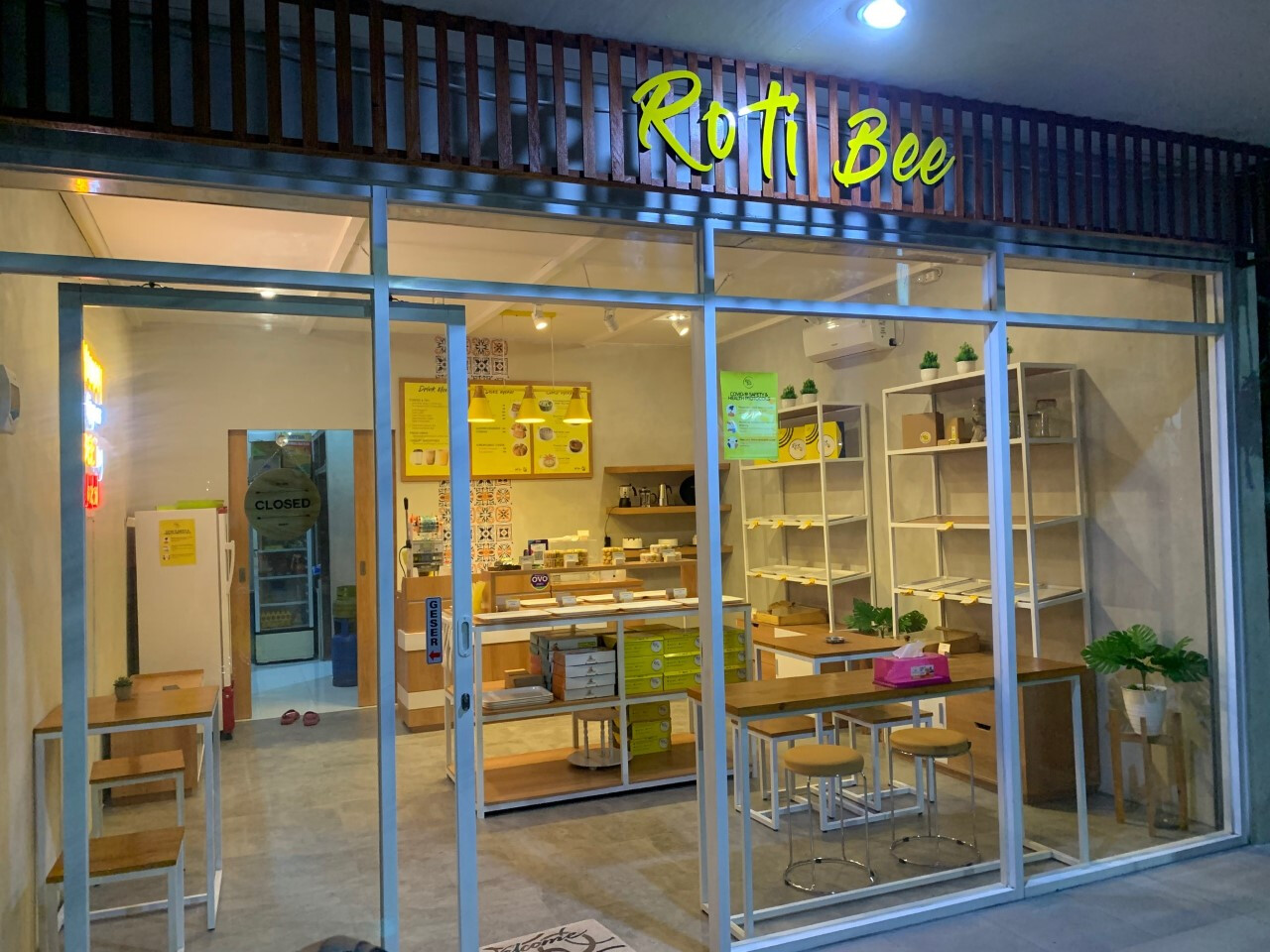 Kanary Bakery