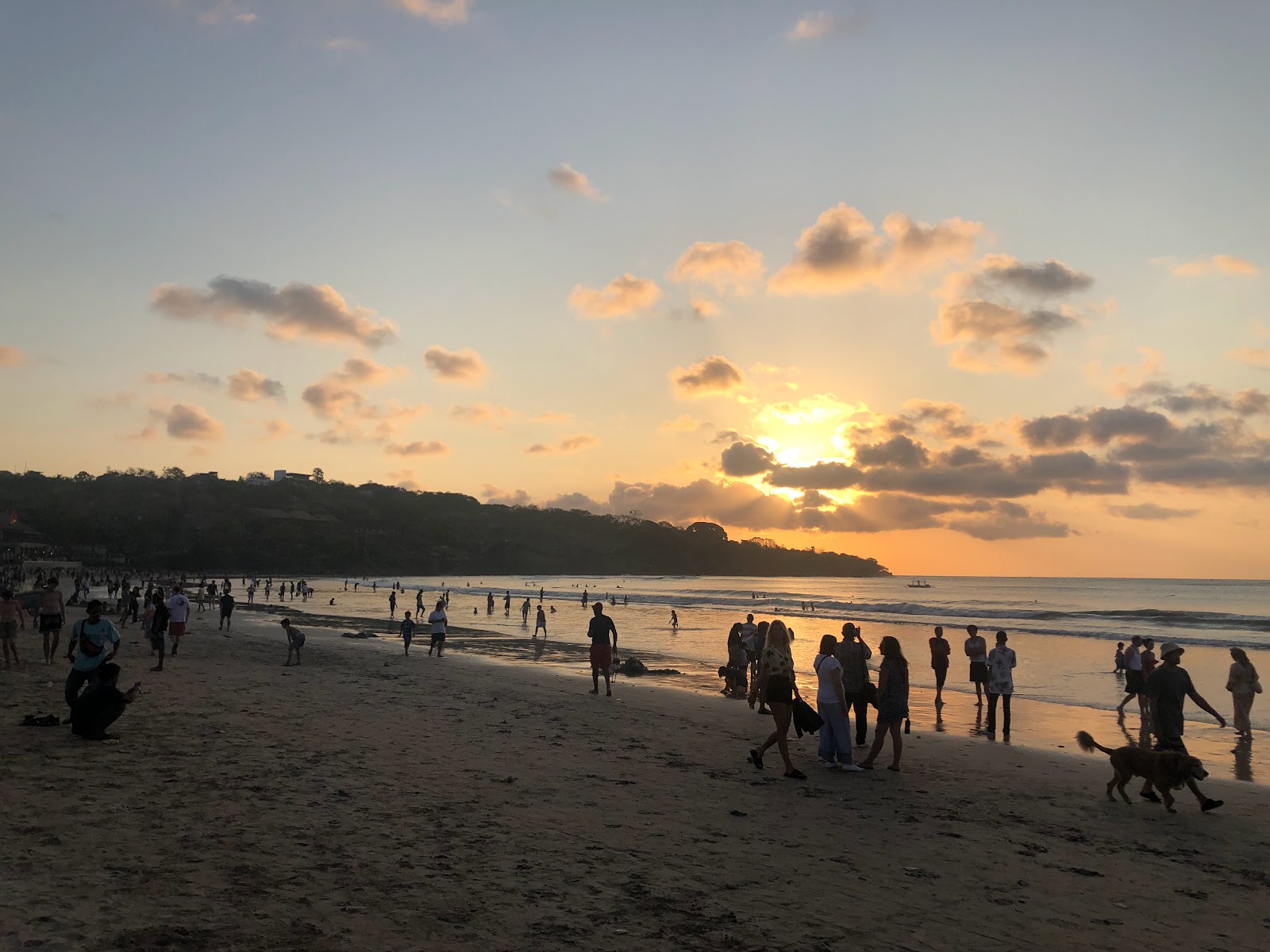 Nyoman Cafe Muaya Beach