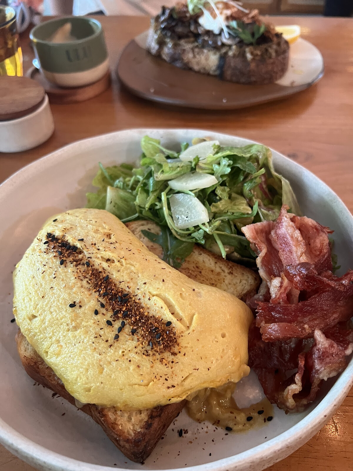 ULU ARTISAN - ULUWATU