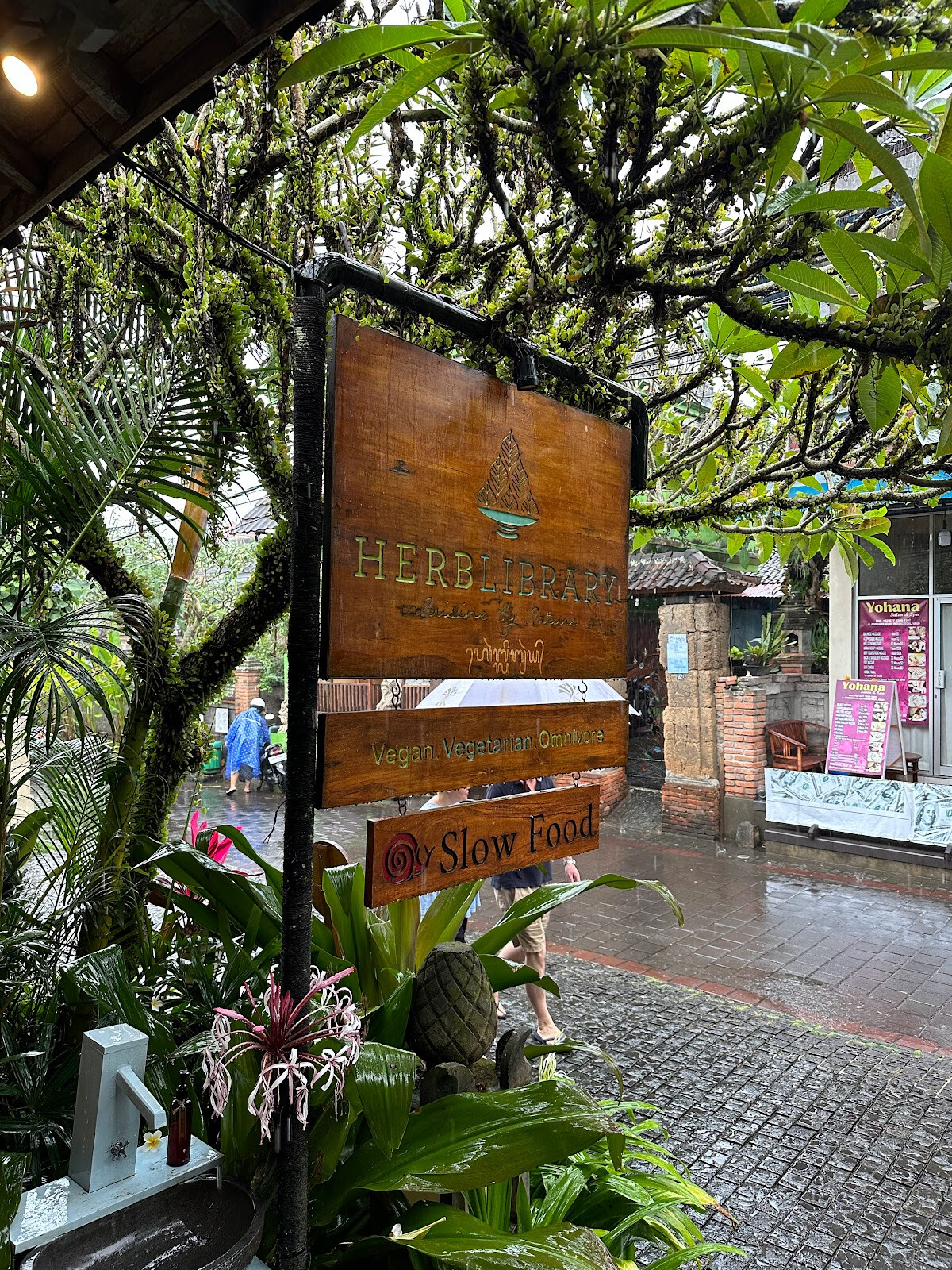 Herb Library Bali