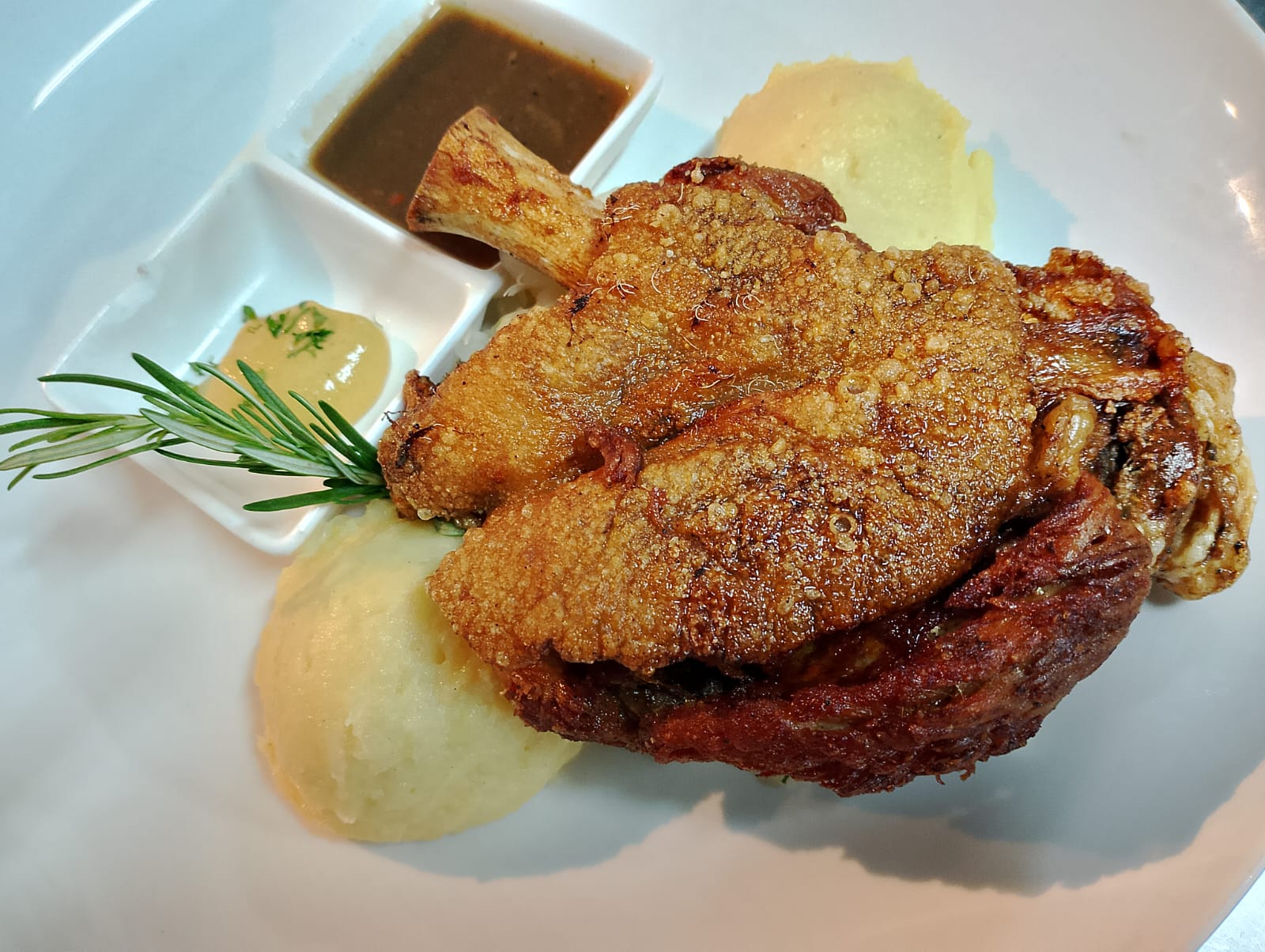 Nyoman's Beer Garden Bar & Restaurant