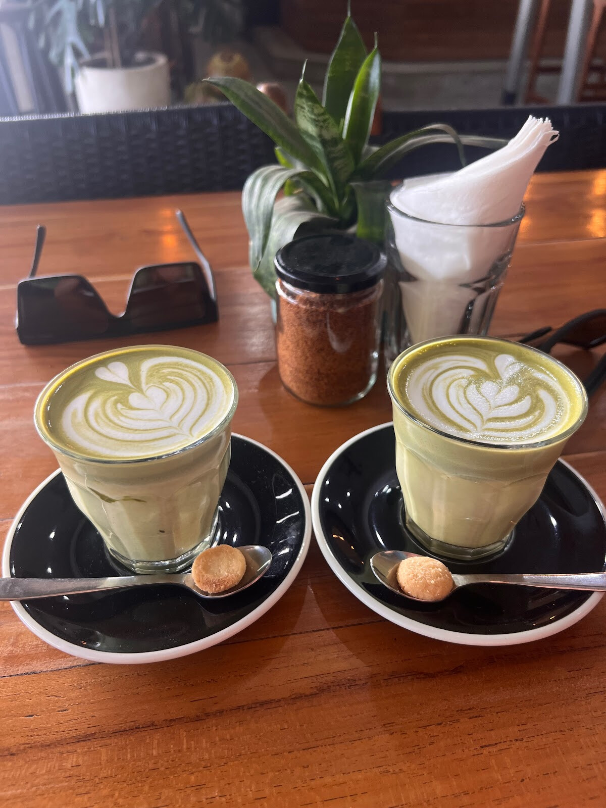 Rise & Shine Cafe Bumbak