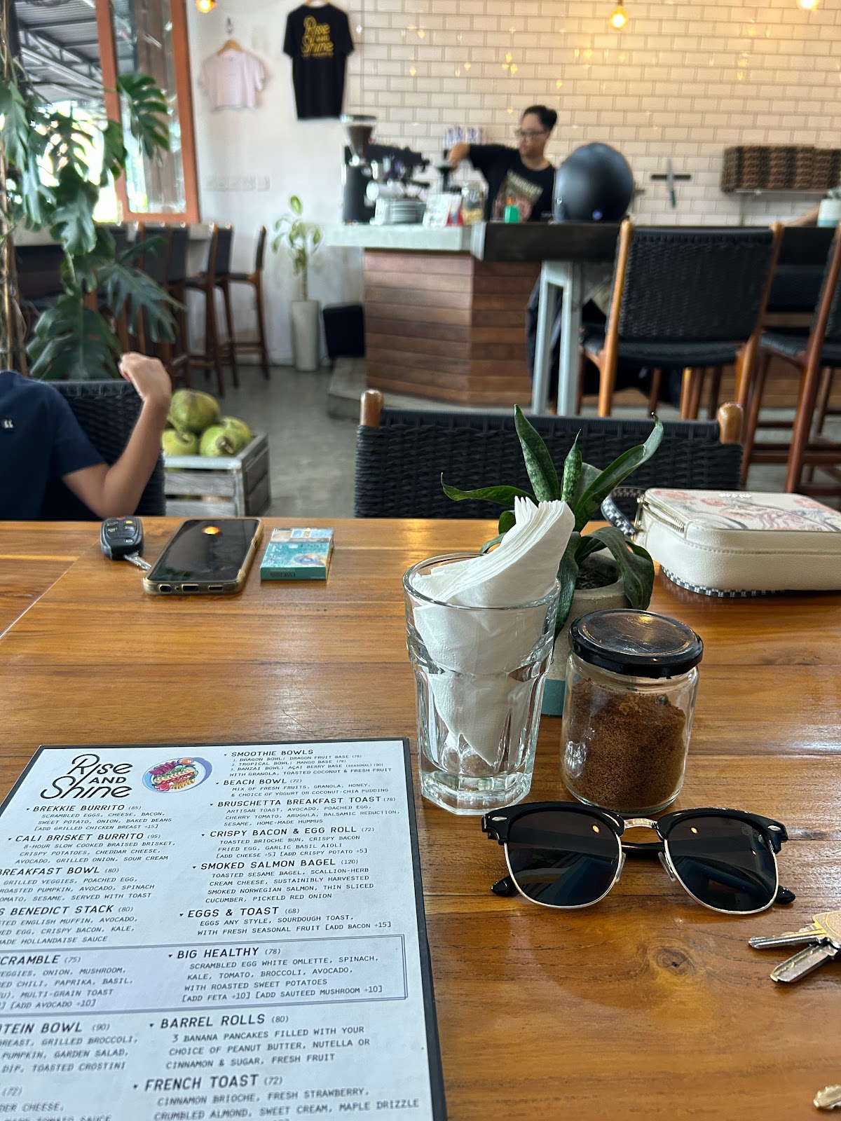 Rise & Shine Cafe Bumbak