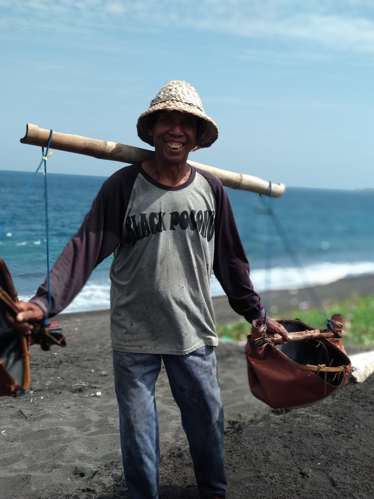 Pesinggahan Natural Salt Farmer