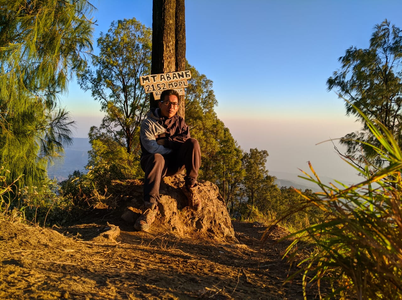 Gunung Abang